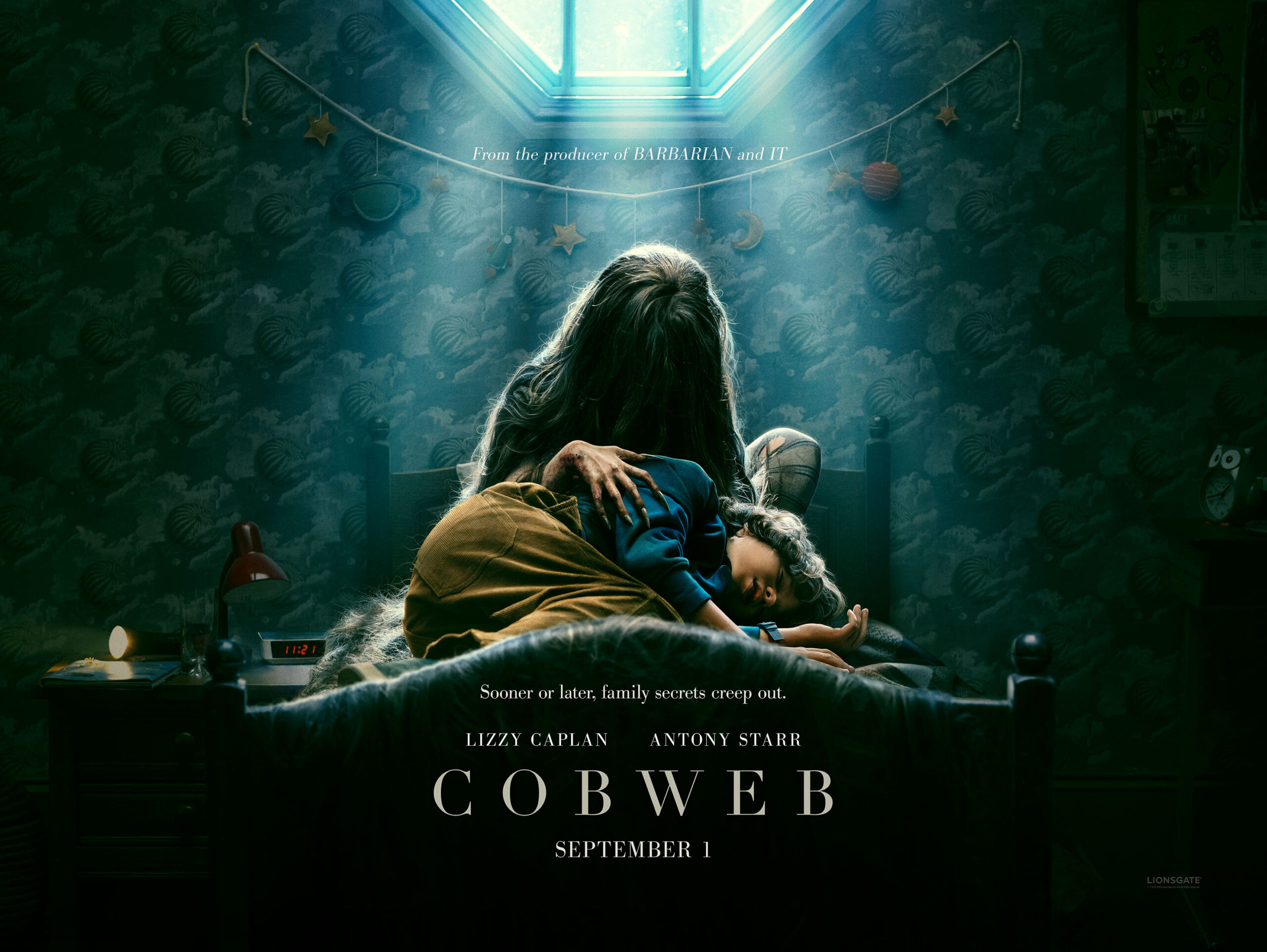 Cobweb Review – It’s a creepy thriller with a twist!